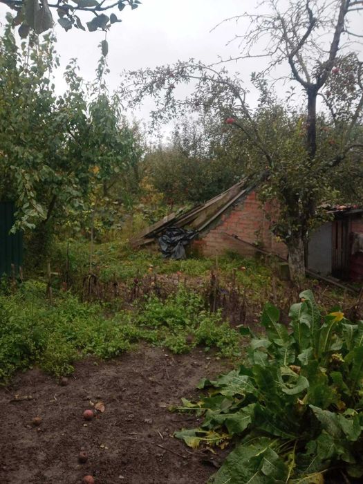 Продам частину будинку на Бучмах!