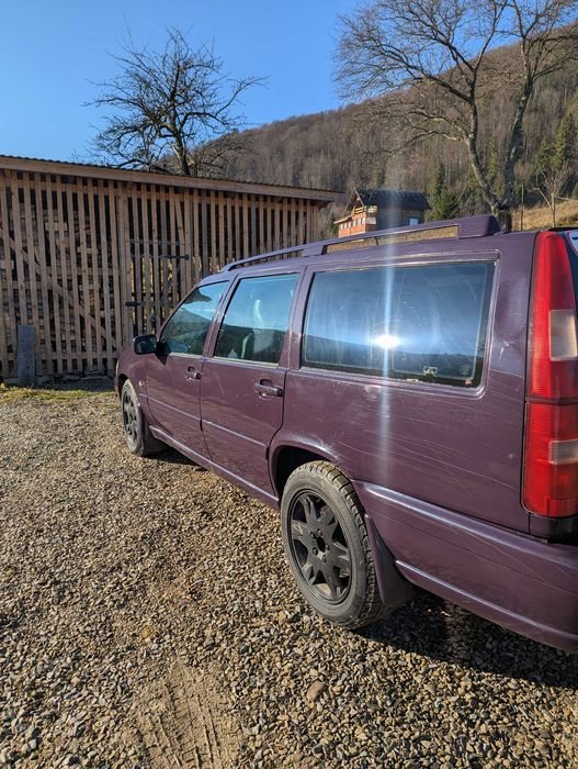 Вольво В70ХС полный привод 2,4турбо