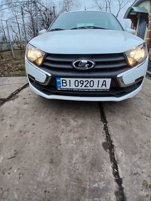 Авто Лада Гранта (нове)