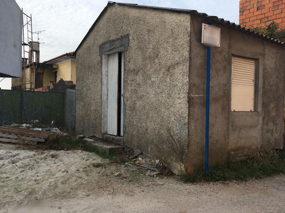 Artigo Urbano - Casinha em Soure