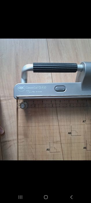 Gilotyna  laser do papieru