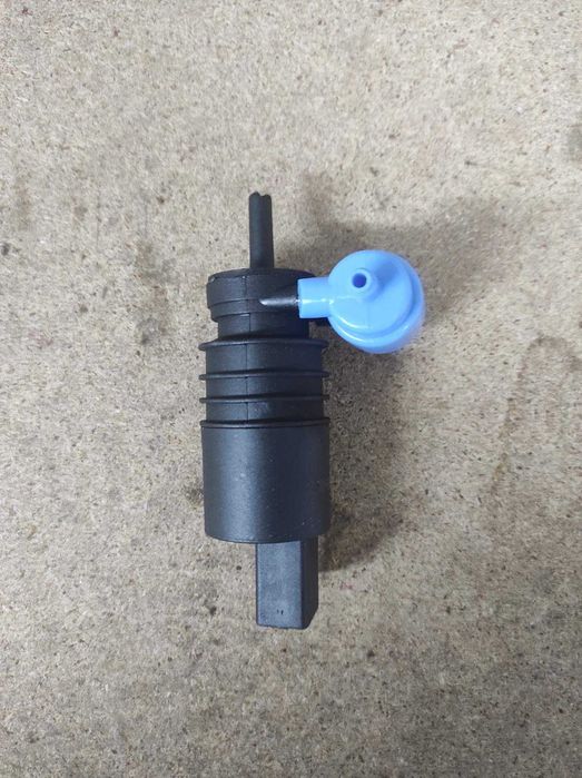 Насос омивача  Chrysler Dodge  Jeep Ford