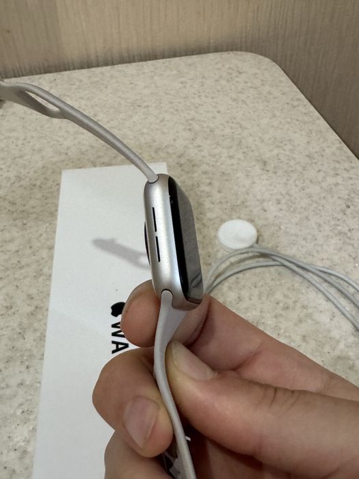 Продам Apple watch SE 2.original 100%