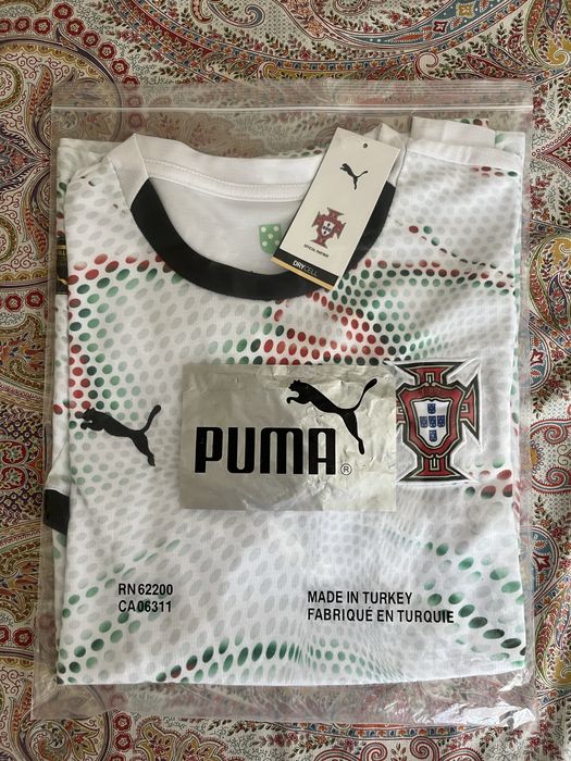 Camisola de futebol de Portugal 2025