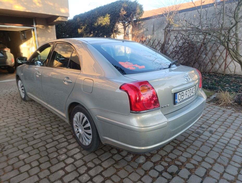 Piękna Toyota Avensis1.8Sol Liftback *Automat LPG