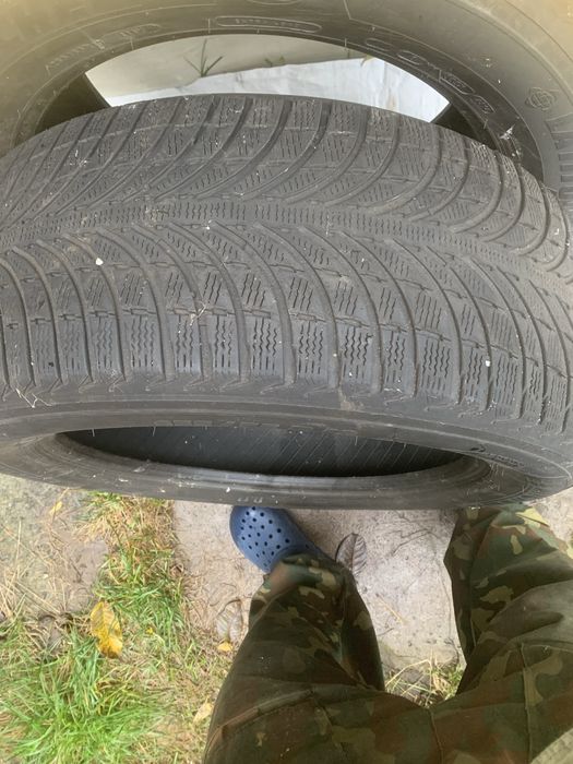 Шини MICHELIN 255/55R19 зимові 4шт. -4000 грн