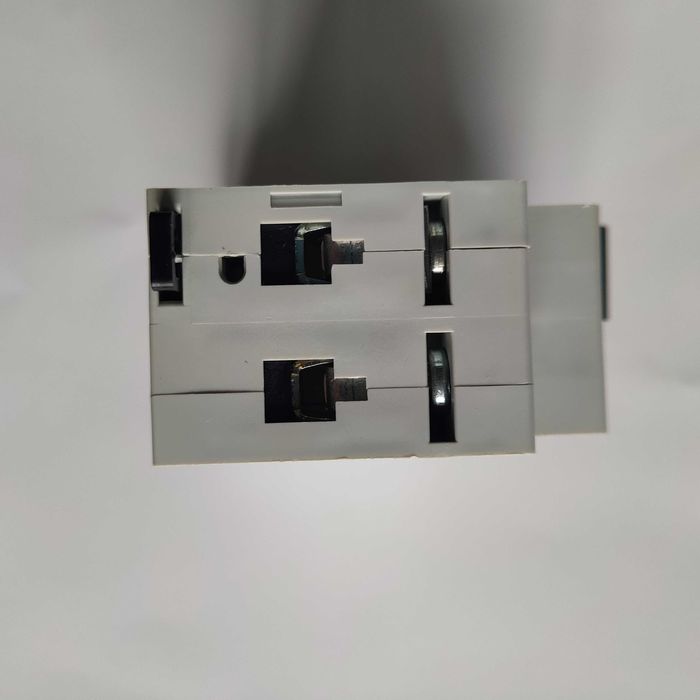 Диференціальний автомат Eaton PFL6-20/1N/C/003