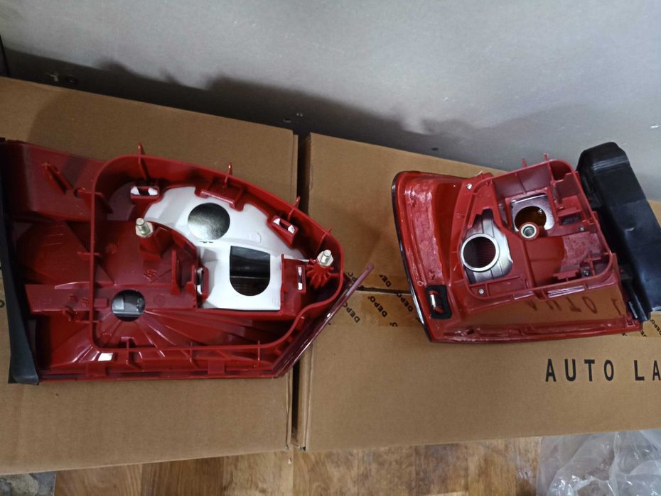 Ліхтар стоп VW Jetta 6 задні ліхтарі Джетта 6 жовтий поворот 10-14 рік