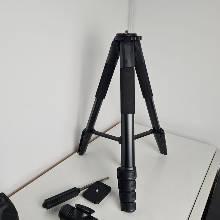 Штатив K&F трипод для камери ,планшета,телефона,проектора
