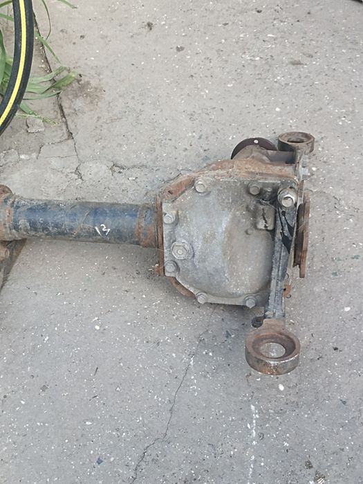 Передний мост Тойота превия