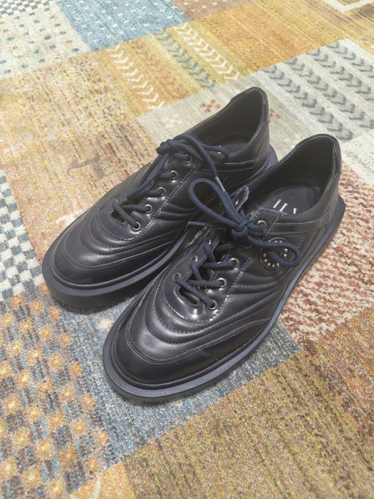 Чудове чоловіче шкіряне взуття.