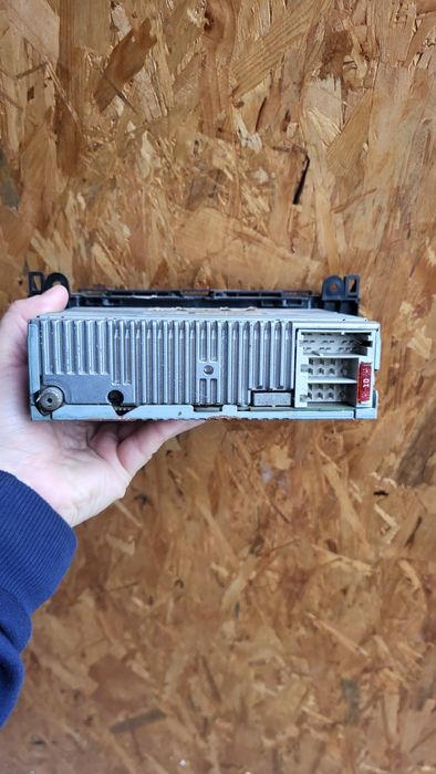 Sprzedam radio renault clio mercedes sprinter