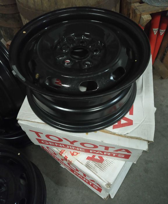 Jantes 14 Toyota Carina E Genuine Stock