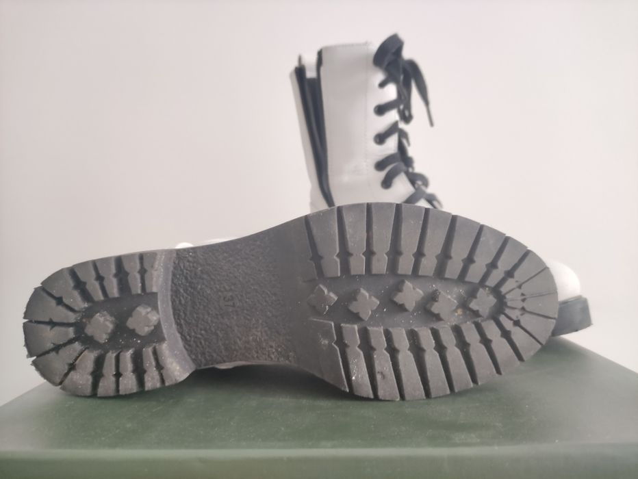 Buty zimowe młodzieżowe dla dziewczyny Gino Rossi BOTKI