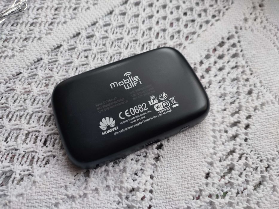 Huawei E5776s-32 4G Router Hotspot Wi-Fi