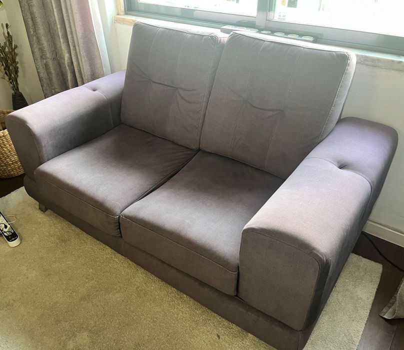 Sofá de 3 lugares em bom estado