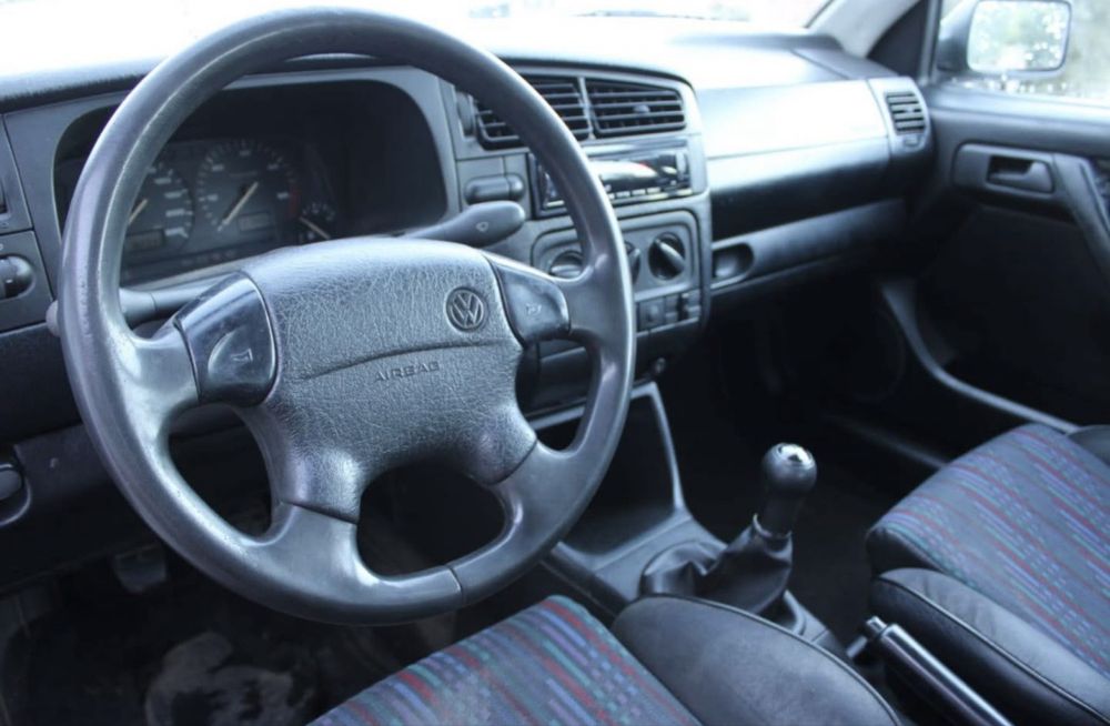 Vendo Golf 3 1.9 GTD