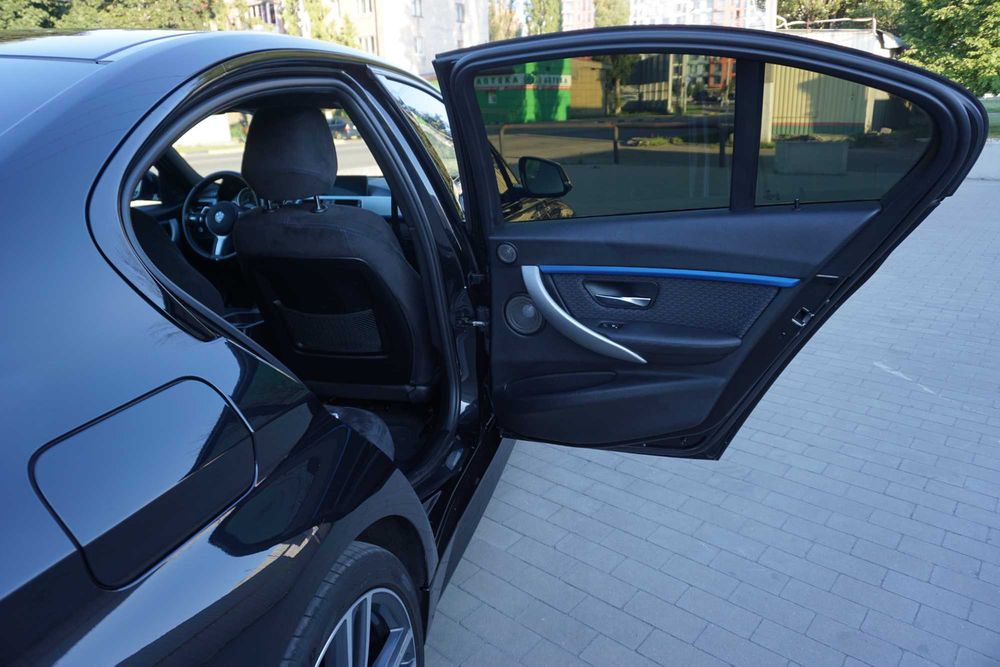 BMW 3 Series 2015 VIN WBA8B71050K385299 фото оголошення 21 з 24
