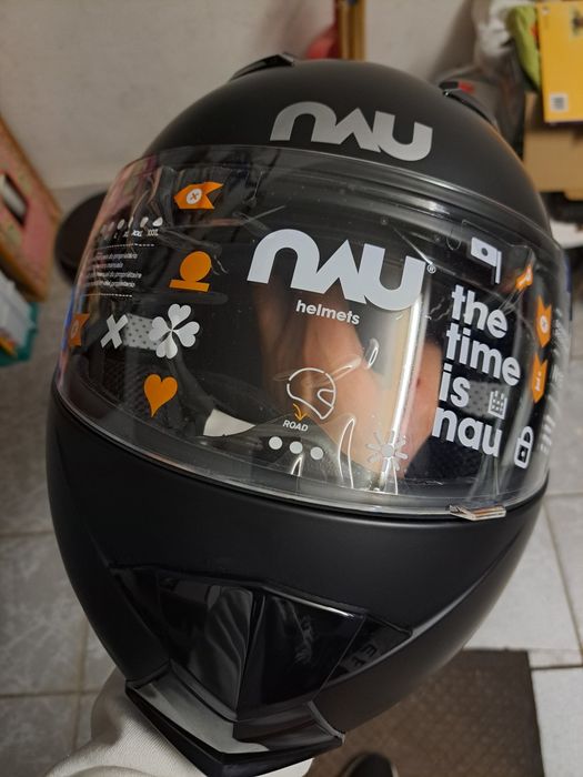 Capacete NAU novo