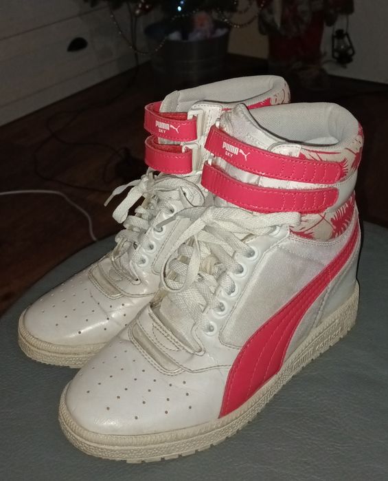 Sneakers Puma 38,5 wbudowany koturn