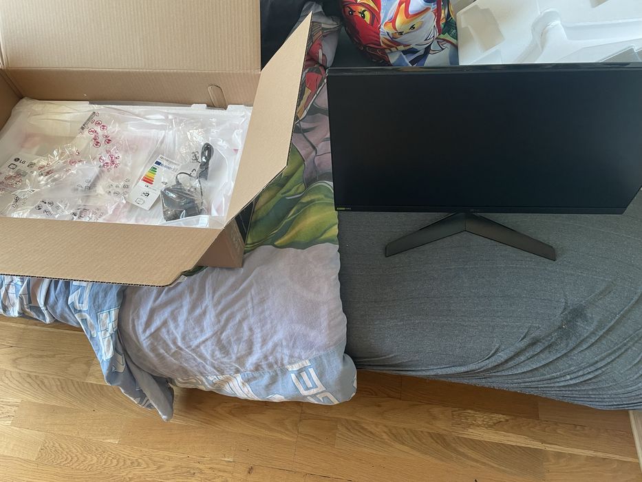 Monitor LG 24GS60F-B - 24’’ IPS Full HD 180Hz HDR10