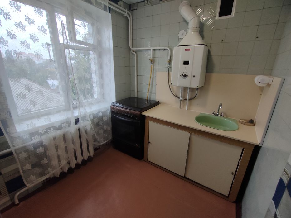 Продам 3 кімнатну квартиру в самому центрі міста!