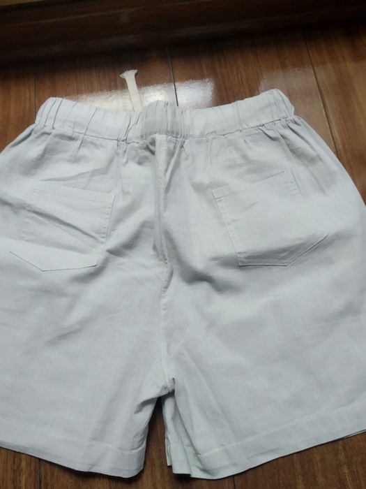 Nowe szare krótkie spodenki damskie roz.40