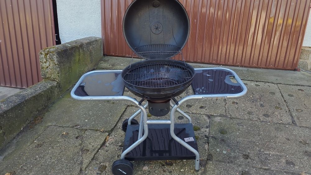 Grill węglowy bbq