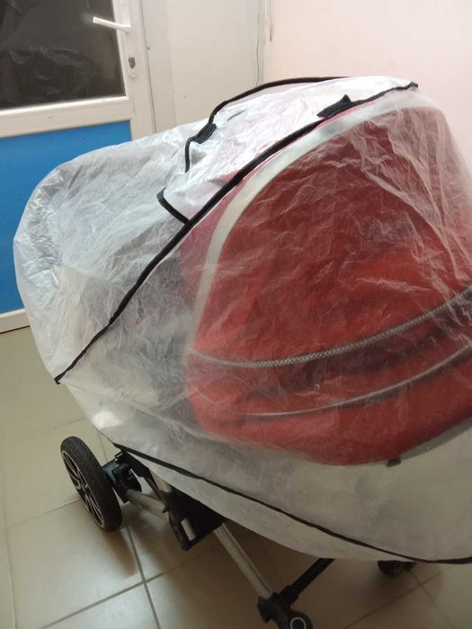 Універсальна коляска Hartan