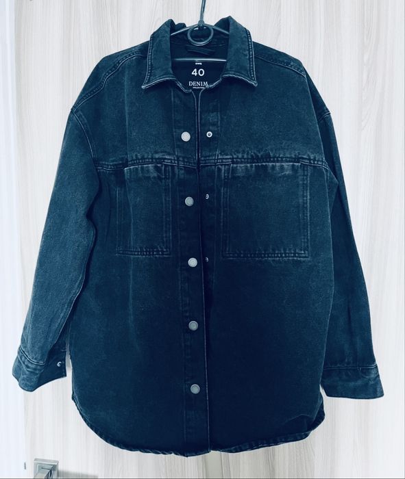 Жіноча джинсова куртка сорочка