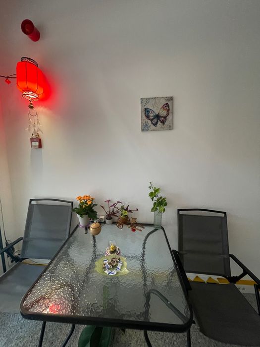 Massagista chinesa traz experiência de massagem americana