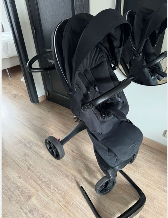 Коляска прогулочна