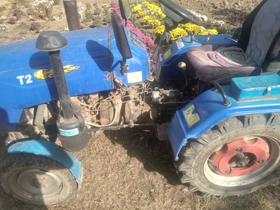 Продам  міні трактор.
