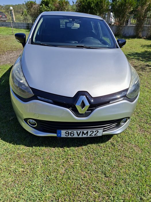 Renault clio como novo