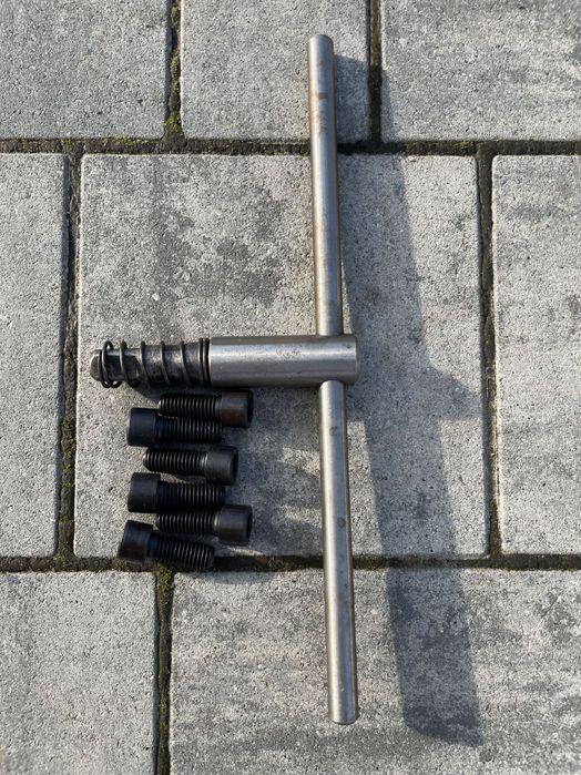 Uchwyt tokarski samocentrujący 250 Bison