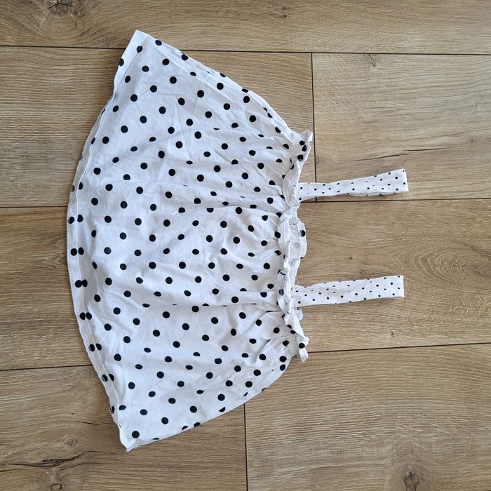 Prześliczna koszulka krótki top zara r. 122-128 biała w kropki j.nowa