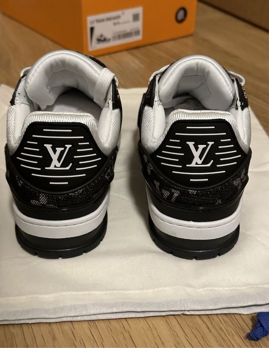 Trainer Preto/Branco Size 36