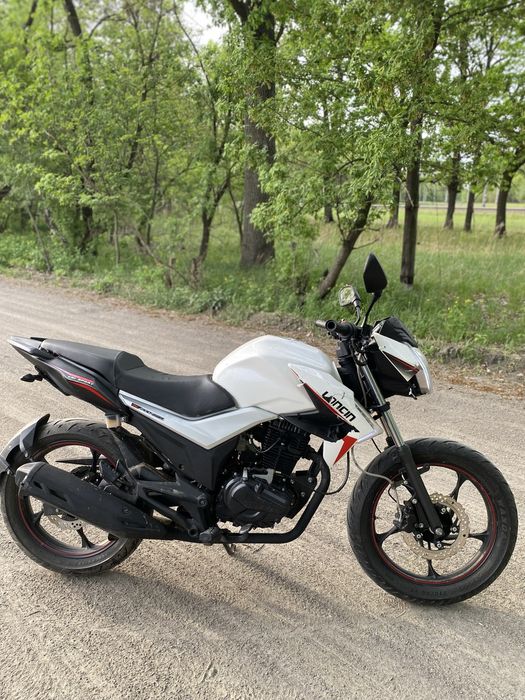 Мотоцикл Loncin cr1s 200