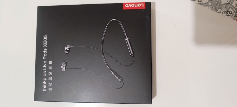 Fones de Ouvido Lenovo Original XE05 Magnético Esportivo