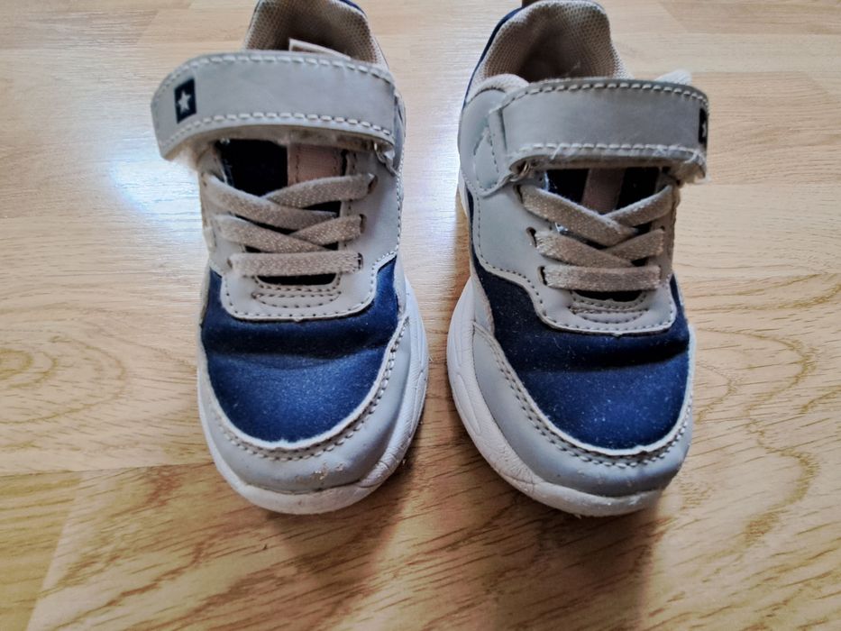 Buty adidasy 26 dziewczęce