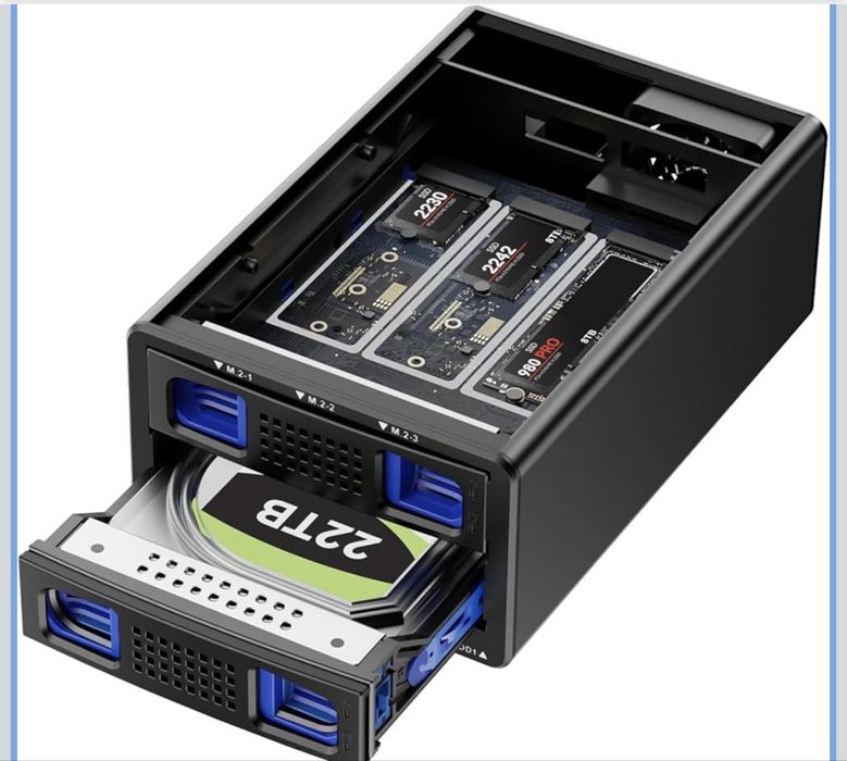 Hybrydowa obudowa na dyski trarde i SSD