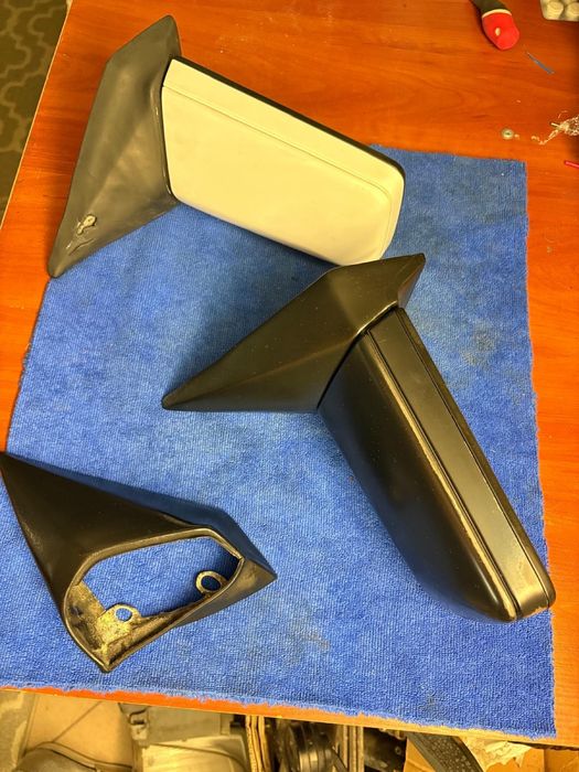 Mercedes 190 w201 Lusterko kierowcy guma