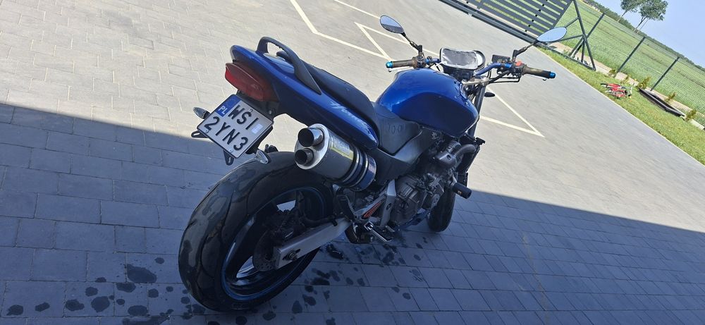 Honda hornet pc34