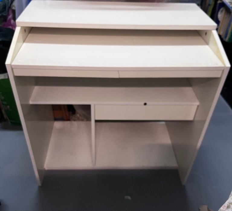 Secretaria com arrumação