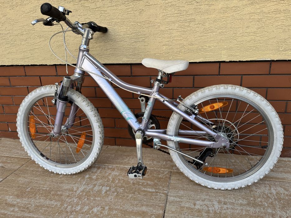 Rower dla dzecka kola 20 aluminiowy Giant przerzutki amortyzator serwi