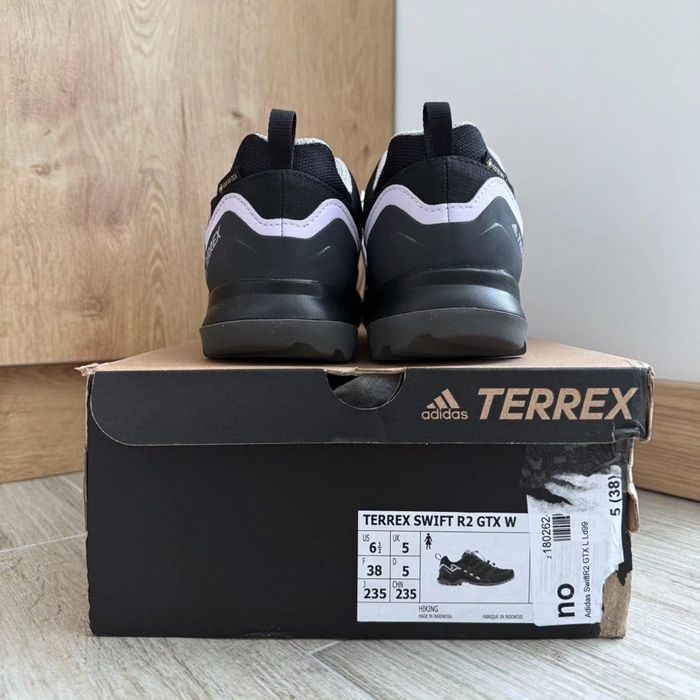 США! Жіночі кросівки Adidas Terrex Swift R2 GORE-TEX Оригінал! 37-38 Прод