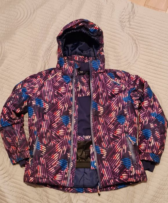 Kurtka zimowa 122/128