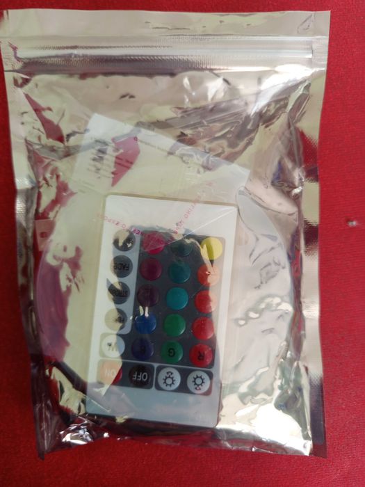 Світлодіодна LED стрічка 5V 2 метри з пультом ДУ USB лампа світильник від Power Bank Мультиколор