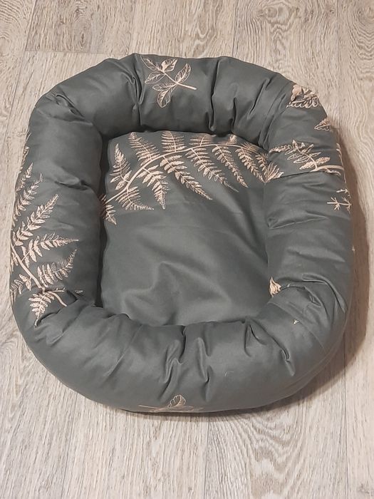 Нові лежаки для тварин | Лежанка для кота і цуценя | Новий лежак