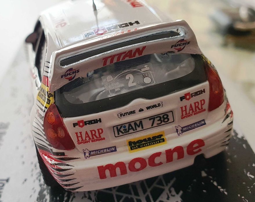 Model samochodu 1;43